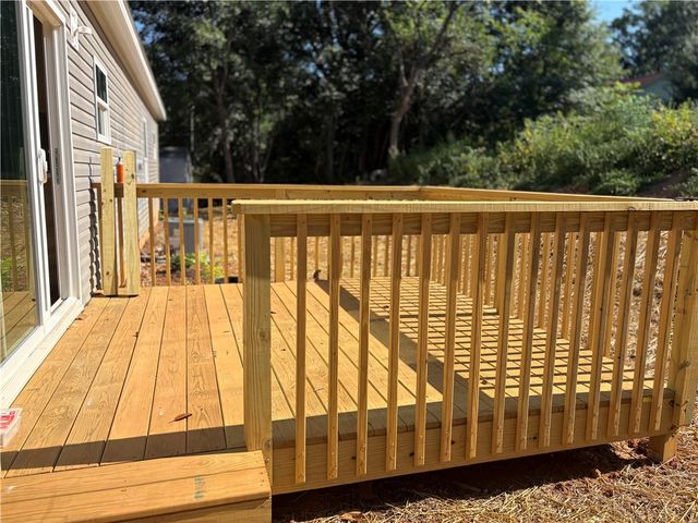 207 Elm Street, Seneca, SC 29678