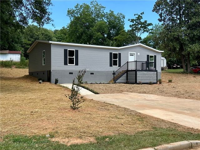 207 Elm Street, Seneca, SC 29678
