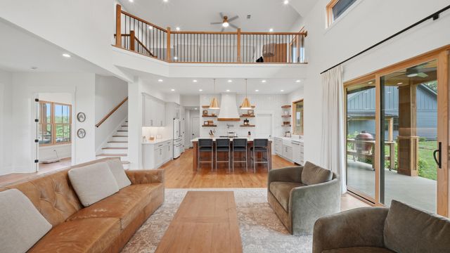 346 Palmer Rock Quarry Road, Graysville, TN 37338