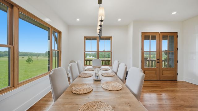 346 Palmer Rock Quarry Road, Graysville, TN 37338