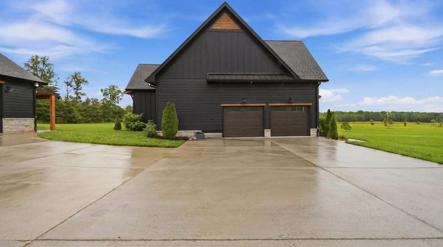 346 Palmer Rock Quarry Road, Graysville, TN 37338