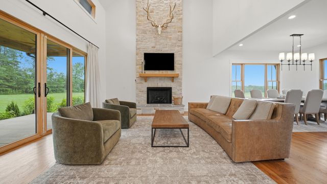 346 Palmer Rock Quarry Road, Graysville, TN 37338