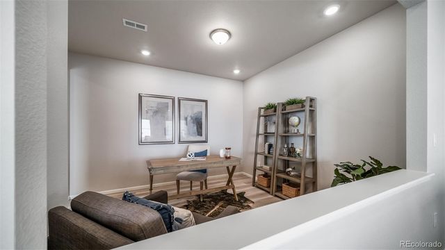 22113 E 49th Place, Aurora, CO 80019