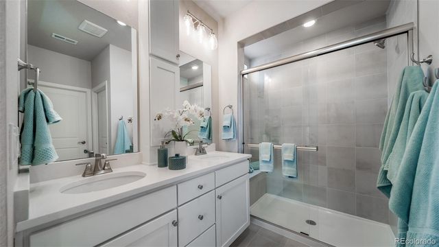 22113 E 49th Place, Aurora, CO 80019