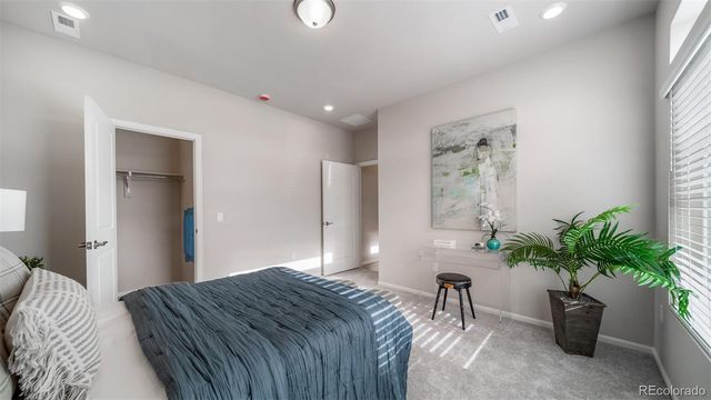 22113 E 49th Place, Aurora, CO 80019