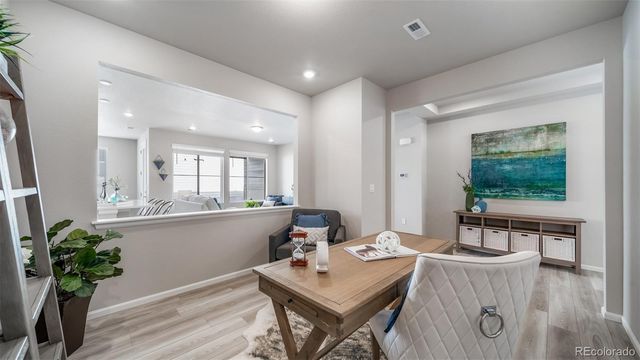 22113 E 49th Place, Aurora, CO 80019