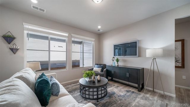 22113 E 49th Place, Aurora, CO 80019