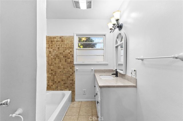 7647 Pickering, Whittier, CA 90602