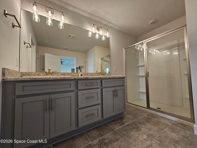 1109 Canfield Circle SE, Palm Bay, FL 32909