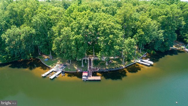 280 LAKE CAROLINE DR, Ruther Glen, VA 22546