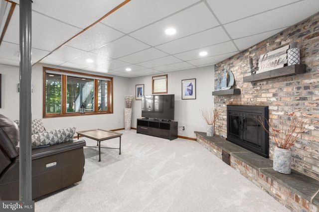 280 LAKE CAROLINE DR, Ruther Glen, VA 22546