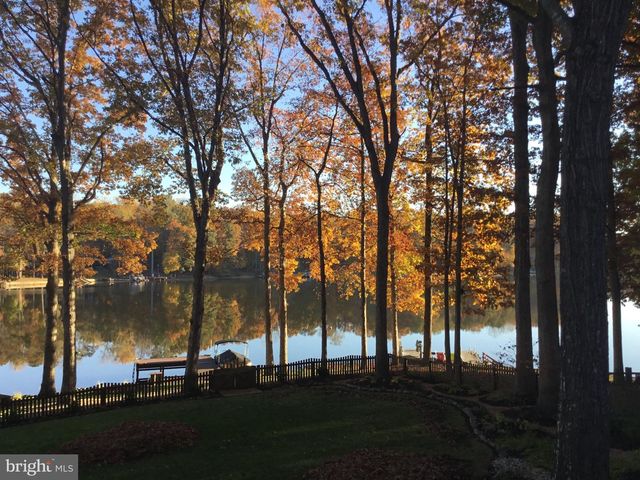 280 LAKE CAROLINE DR, Ruther Glen, VA 22546