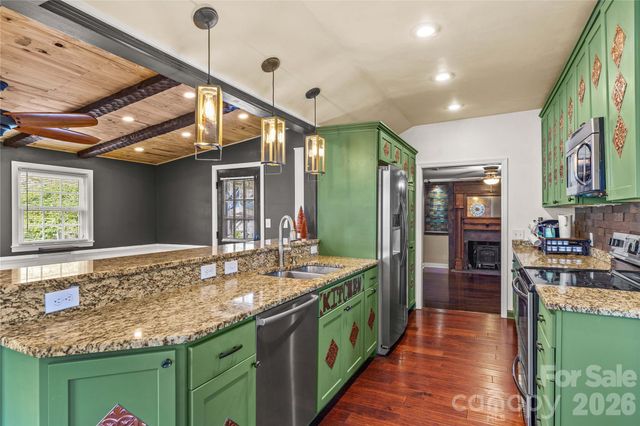 931 Wood Street, Statesville, NC 28677