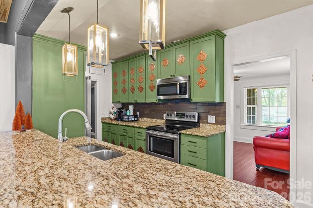 931 Wood Street, Statesville, NC 28677