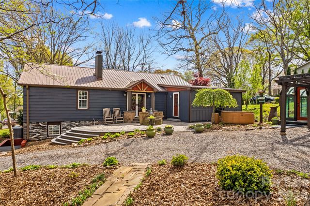 931 Wood Street, Statesville, NC 28677