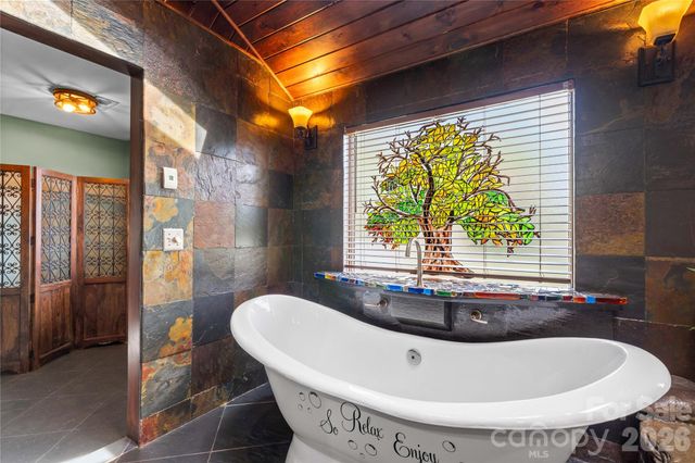 931 Wood Street, Statesville, NC 28677