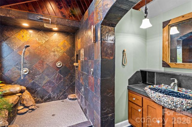 931 Wood Street, Statesville, NC 28677