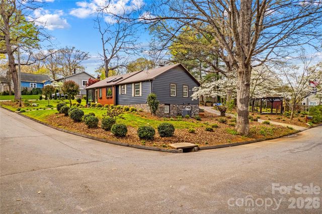 931 Wood Street, Statesville, NC 28677