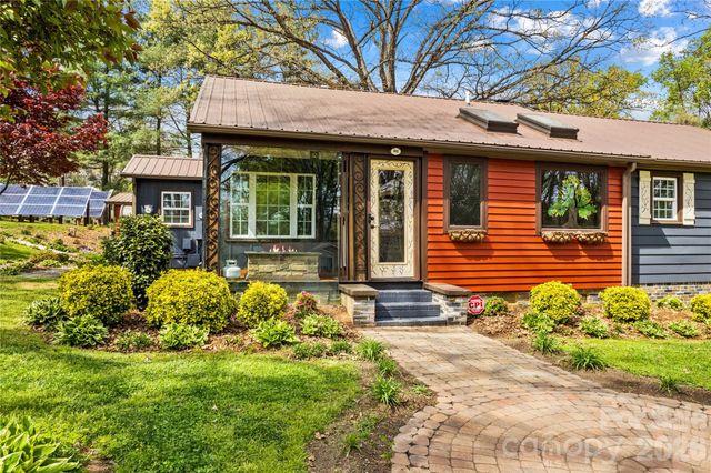 931 Wood Street, Statesville, NC 28677