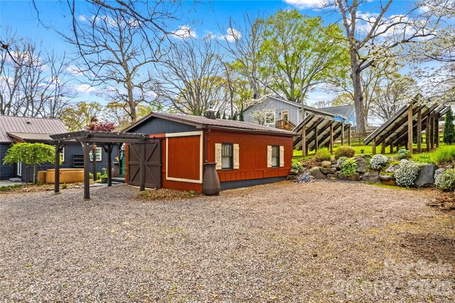 931 Wood Street, Statesville, NC 28677