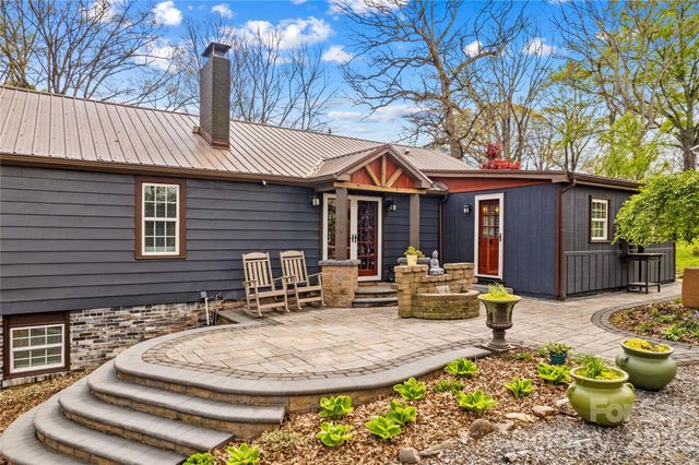 931 Wood Street, Statesville, NC 28677