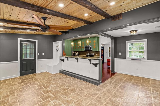 931 Wood Street, Statesville, NC 28677