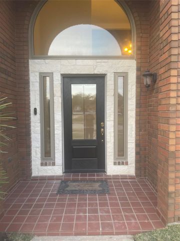 2312 Pebble Beach Drive, League City, TX 77573