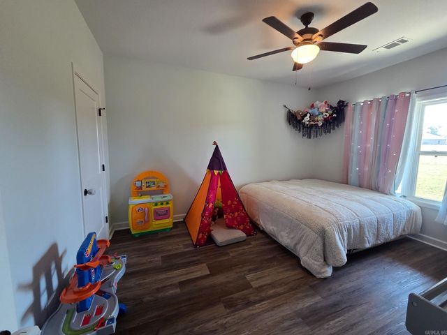 26966 S Sardis Road, Bauxite, AR 72011