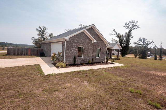 26966 S Sardis Road, Bauxite, AR 72011