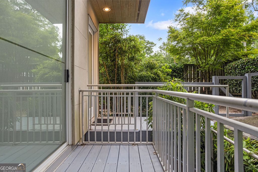 1590 Tallulah Street, Atlanta, GA 30318 — photo 4