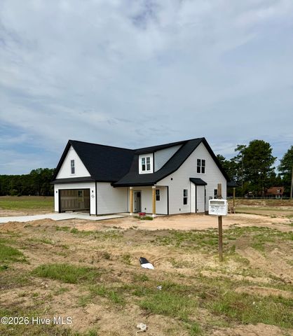 400 Mossy Cup Lane, Aberdeen, NC 28315