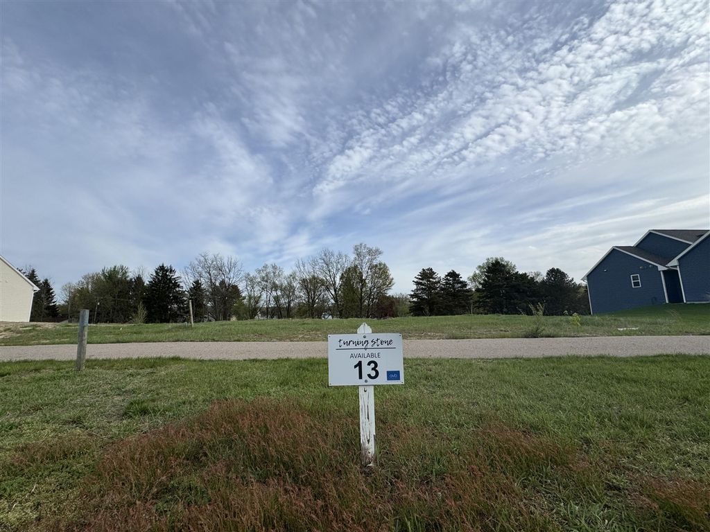 8000 Turning Stone, Kalamazoo, MI 49009