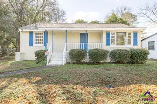 1334 Lakeview Drive, Macon, GA 31206