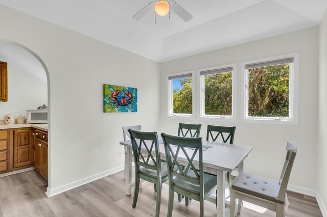 1723 Live Oak Park, Seabrook Island, SC 29455