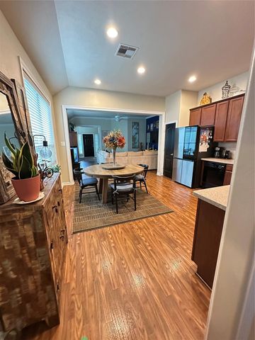 814 Heatherton Hill Lane, Houston, TX 77047