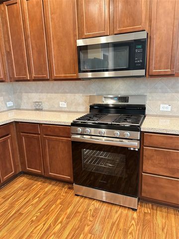 814 Heatherton Hill Lane, Houston, TX 77047