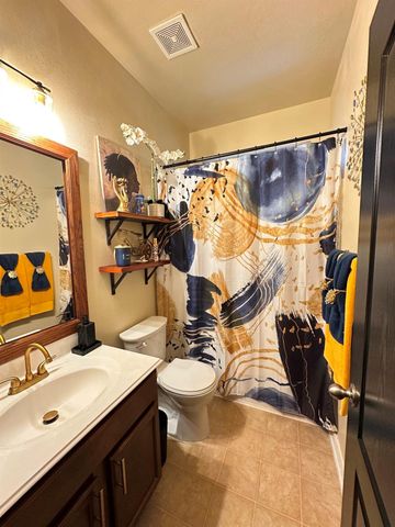 814 Heatherton Hill Lane, Houston, TX 77047