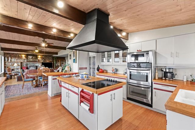 440 Hillside Road, San Juan Bautista, CA 95045