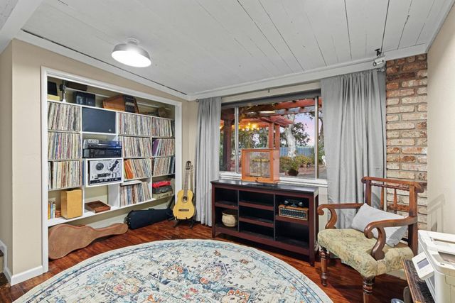 440 Hillside Road, San Juan Bautista, CA 95045