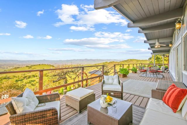 440 Hillside Road, San Juan Bautista, CA 95045