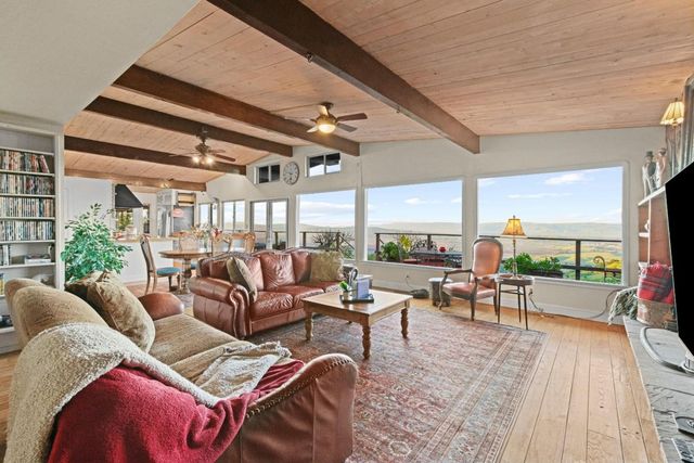 440 Hillside Road, San Juan Bautista, CA 95045