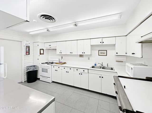 601 N Hayden Road 159, Scottsdale, AZ 85257