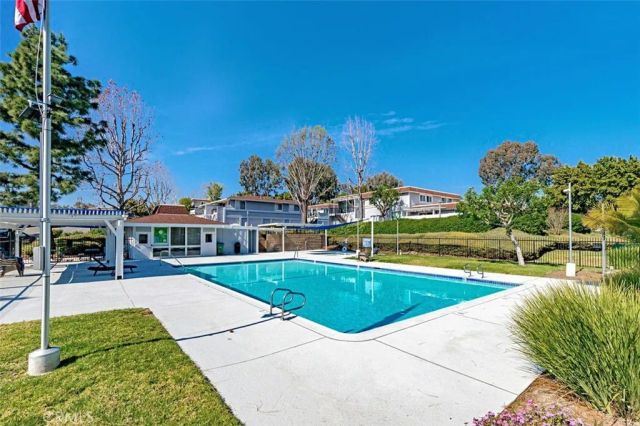 26495 Via Damasco, Mission Viejo, CA 92691