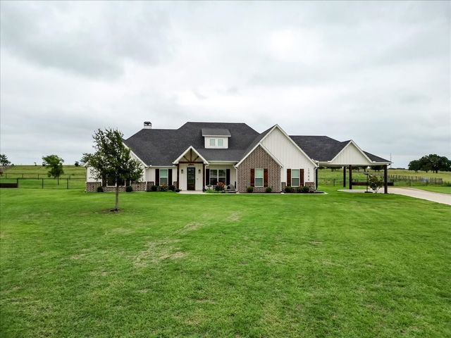 1140 Monarch Court, Poolville, TX 76487
