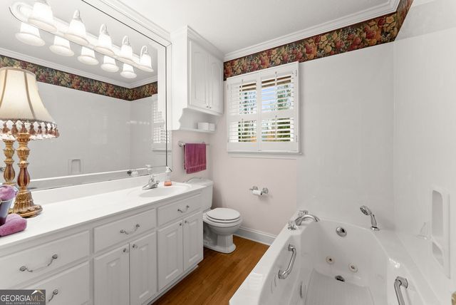 4225 Walnut Circle, Flowery Branch, GA 30542