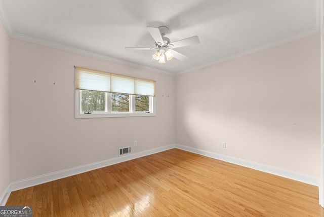 4225 Walnut Circle, Flowery Branch, GA 30542