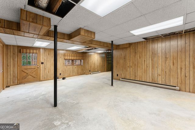 4225 Walnut Circle, Flowery Branch, GA 30542