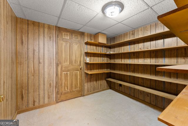 4225 Walnut Circle, Flowery Branch, GA 30542