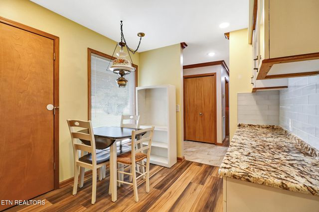 310 Southgate Drive, Crossville, TN 38555