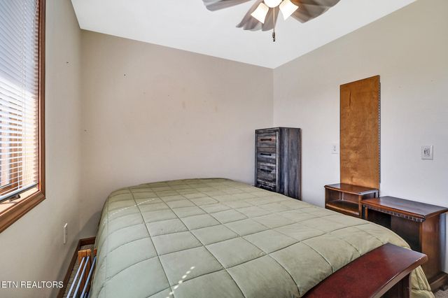 310 Southgate Drive, Crossville, TN 38555